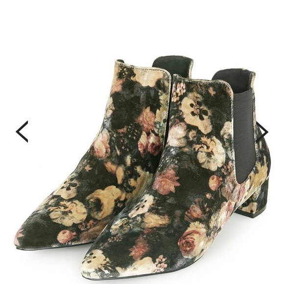 Topshop Chelsea Krazy Pointed Floral Velvet Boots - Picture 2 of 8